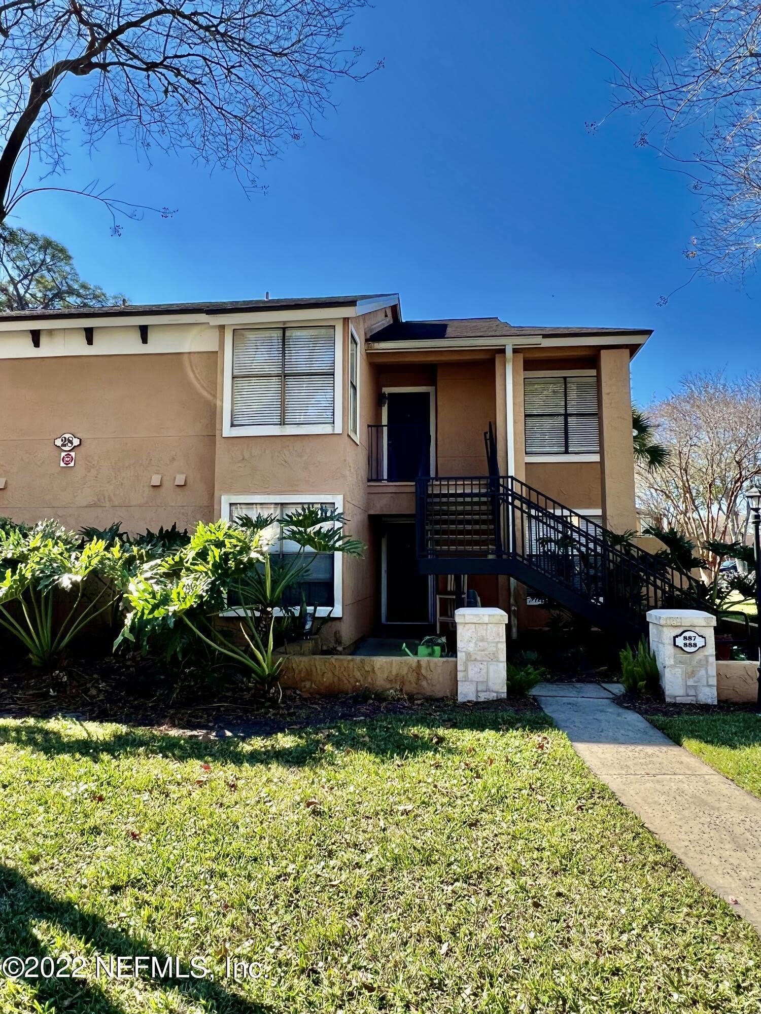 887 CORAL REEF Way – photo 3