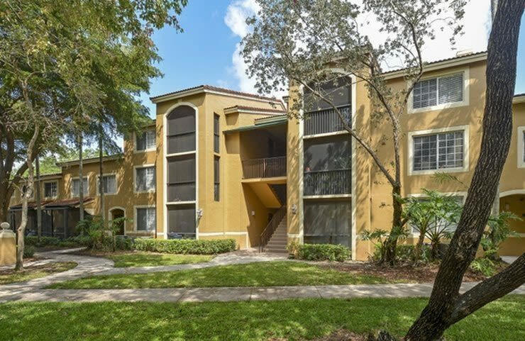 Quiet Waters Apartment Homes – photo 2