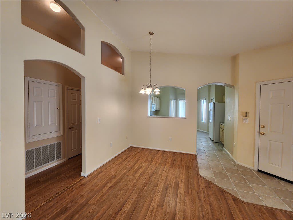 3917 Lazy Pine Street – photo 2