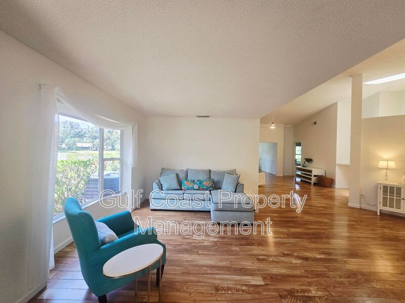 5808 Garden Lakes Drive – photo 3