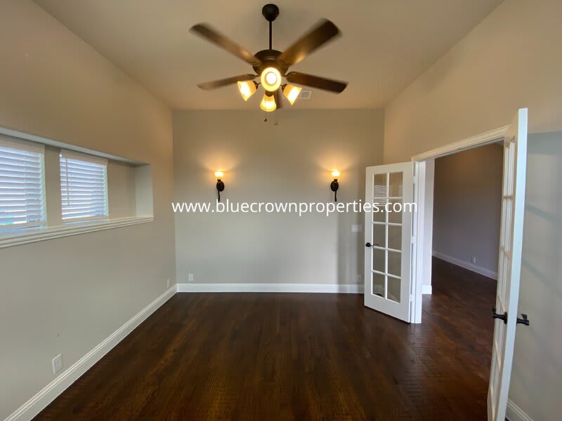 5211 Pentridge Drive – photo 3