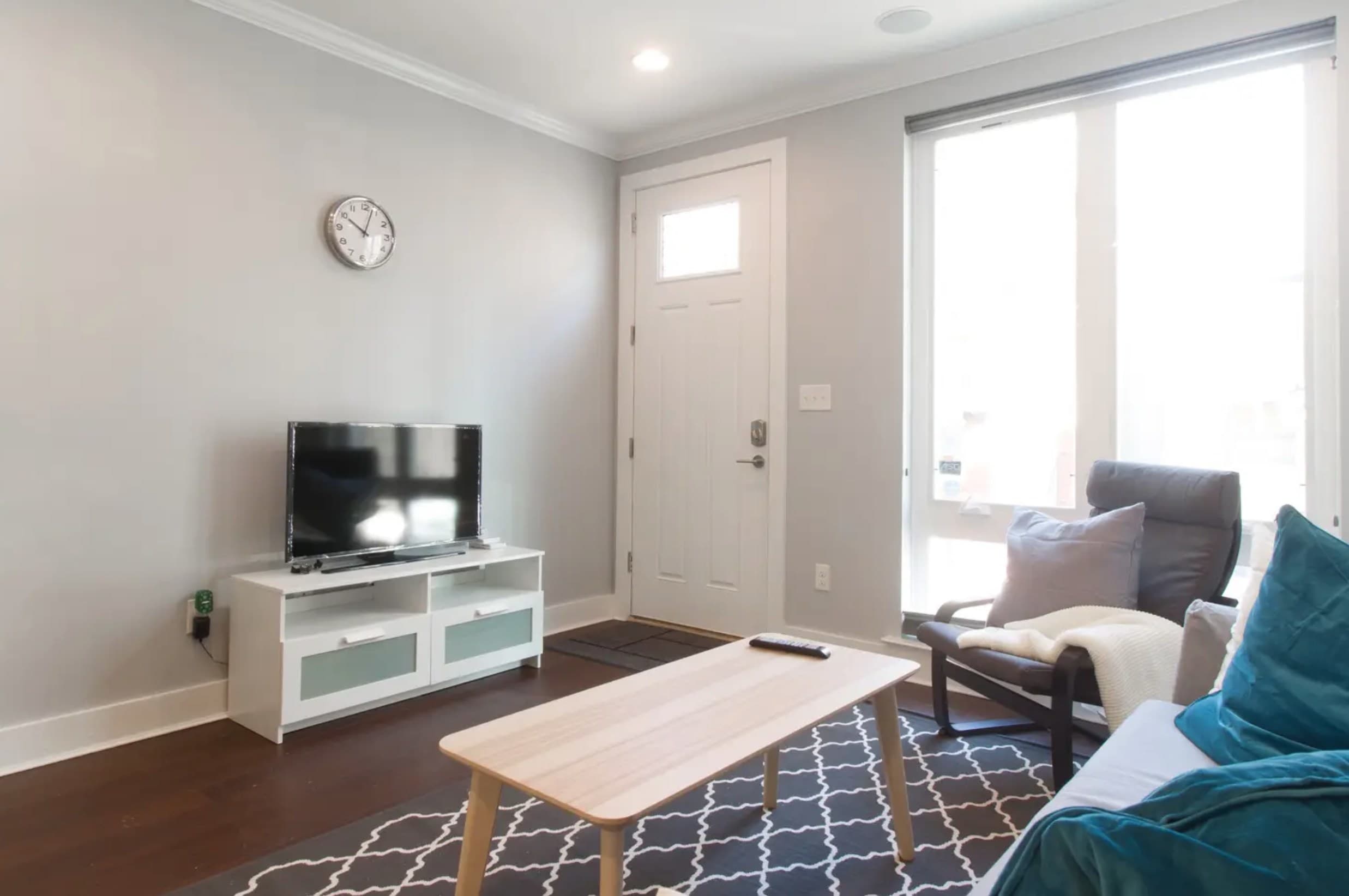 1338 S Chadwick St – photo 4