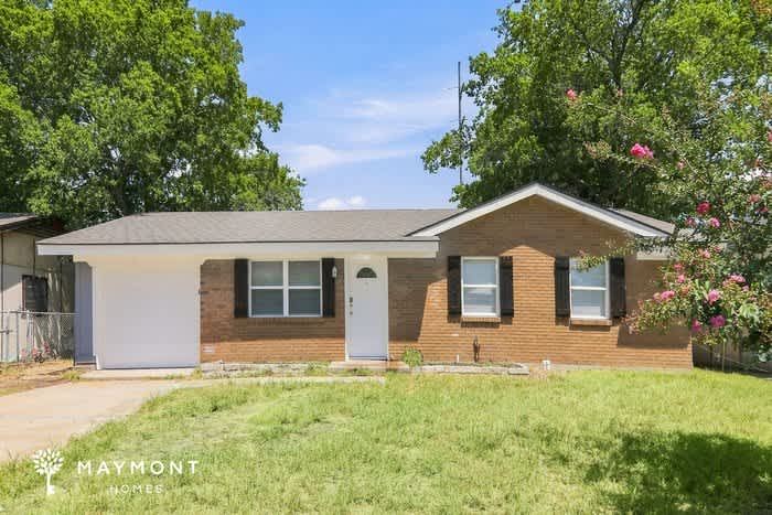 4716 Bourland Street – photo 1