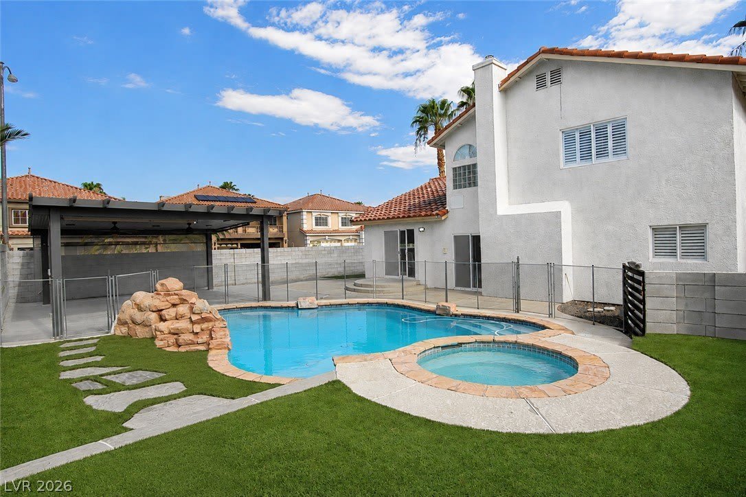 9682 Driftwood Island Court – photo 1