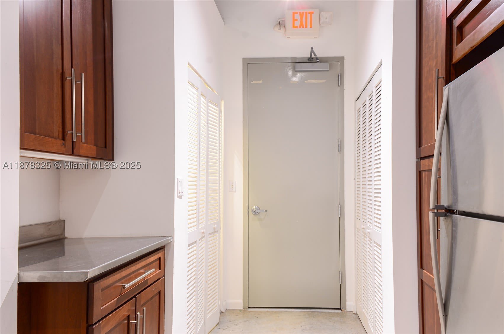 250 Nw 23Rd St – photo 4