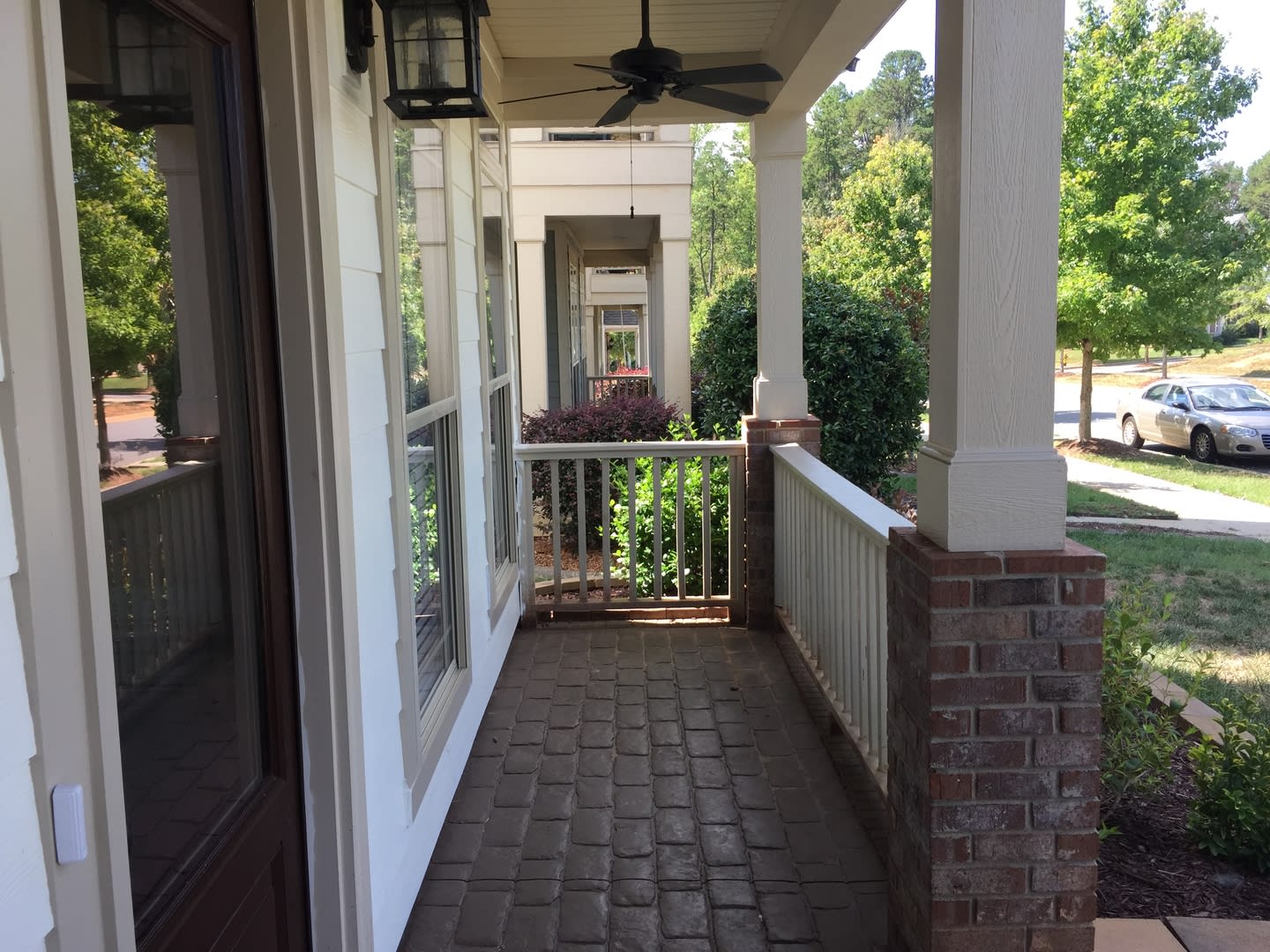 MOVE-IN READY! – photo 3