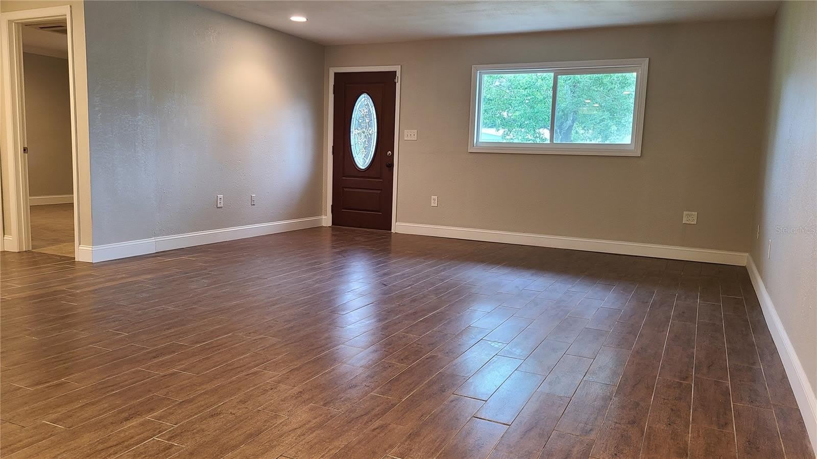 1718 CARDINAL DR – photo 4