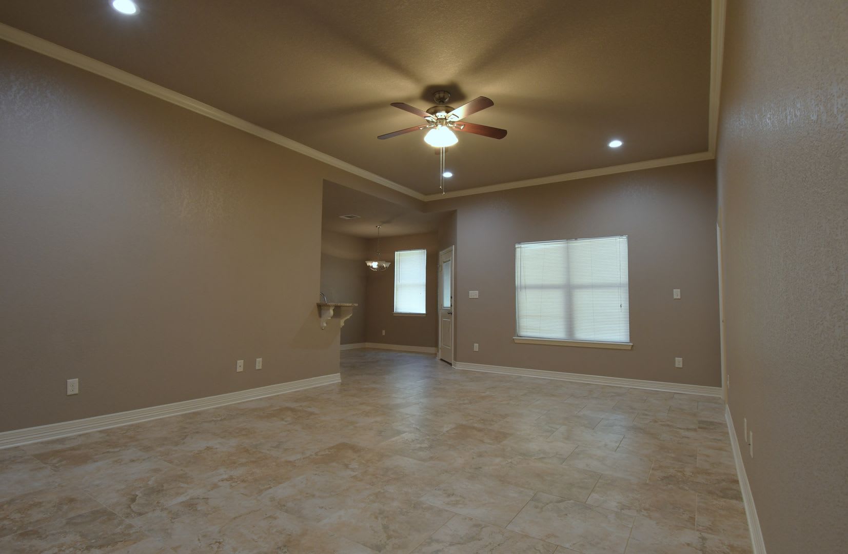 Modern 3 Bedroom 2 Bath Duplex In South Tyler – photo 5
