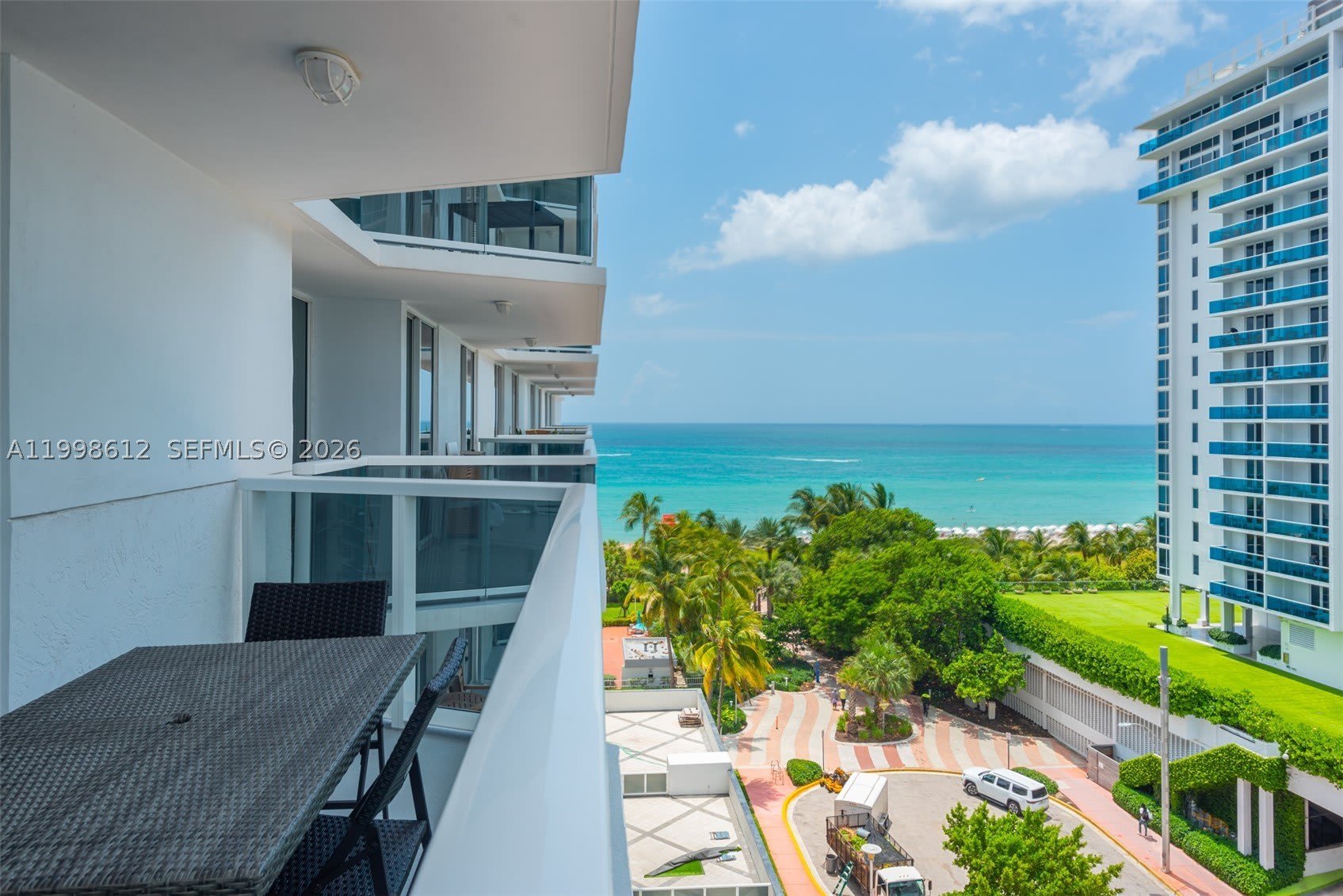 2401 Collins Ave – photo 1