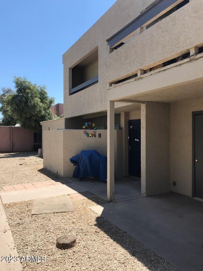2674 N 43Rd Avenue – photo 4