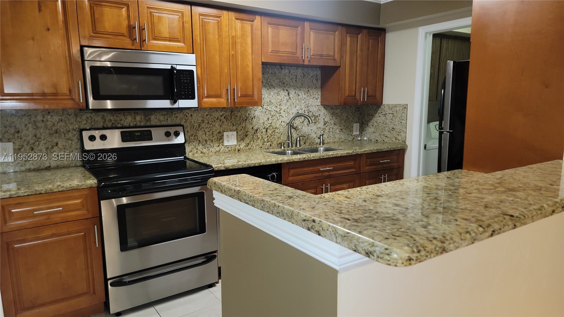 8401 SW 107th Ave – photo 4