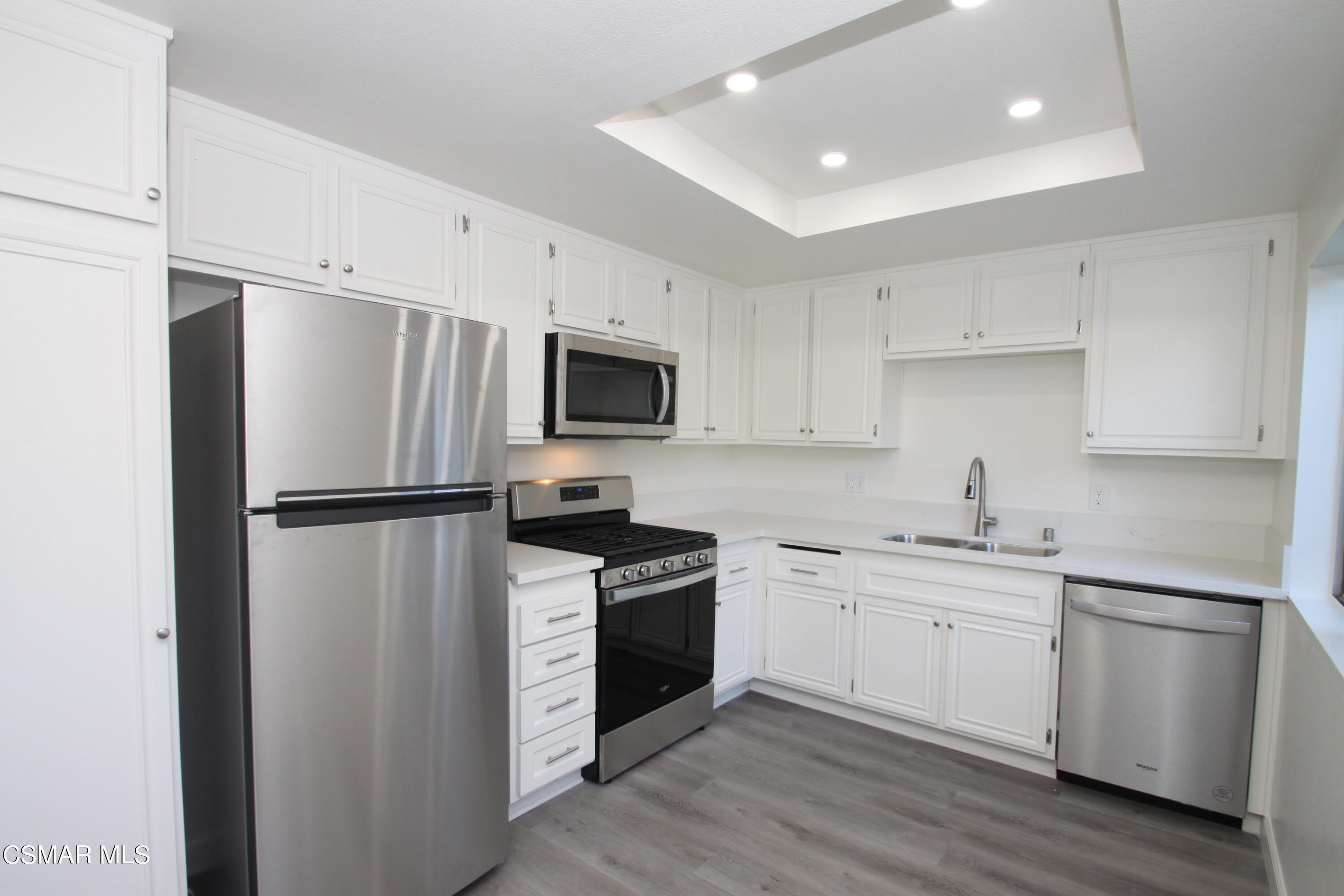 291 Green Moor Place – photo 1