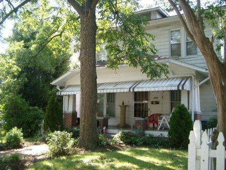 1 BR Apartment Convenient to Downtown Greensboro, near Fisher Park – photo 1