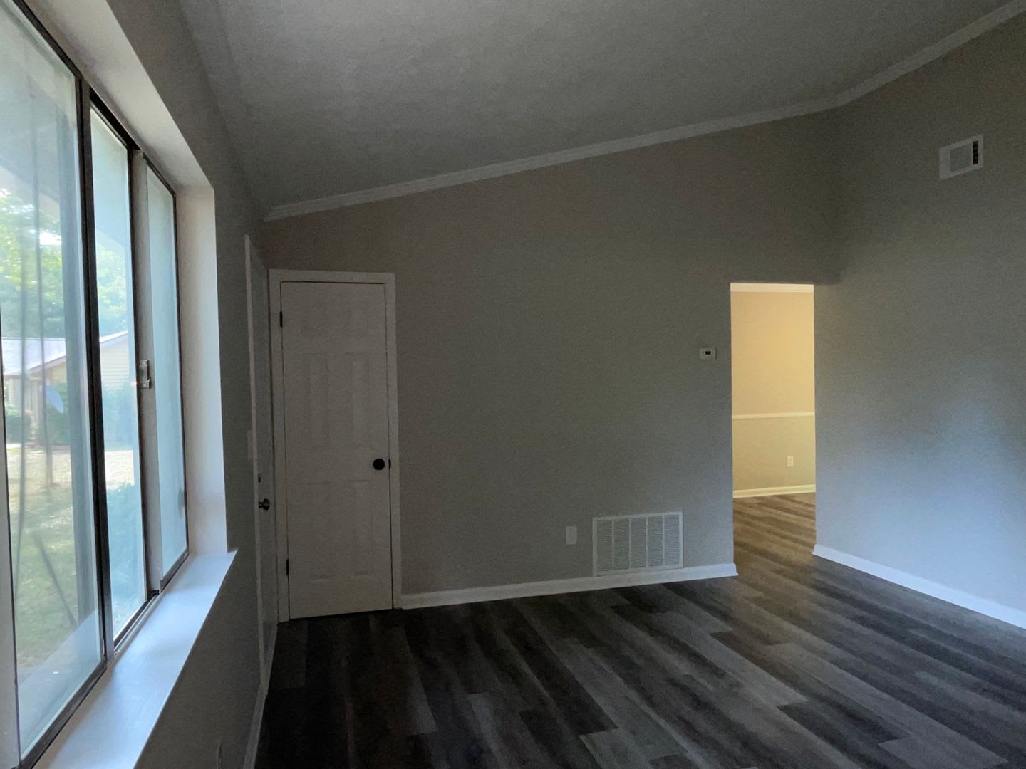 3 Bed/1.5 Bath Ranch In Serene Neighborhood! – photo 3