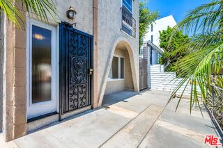 8025 Redlands Street – photo 3