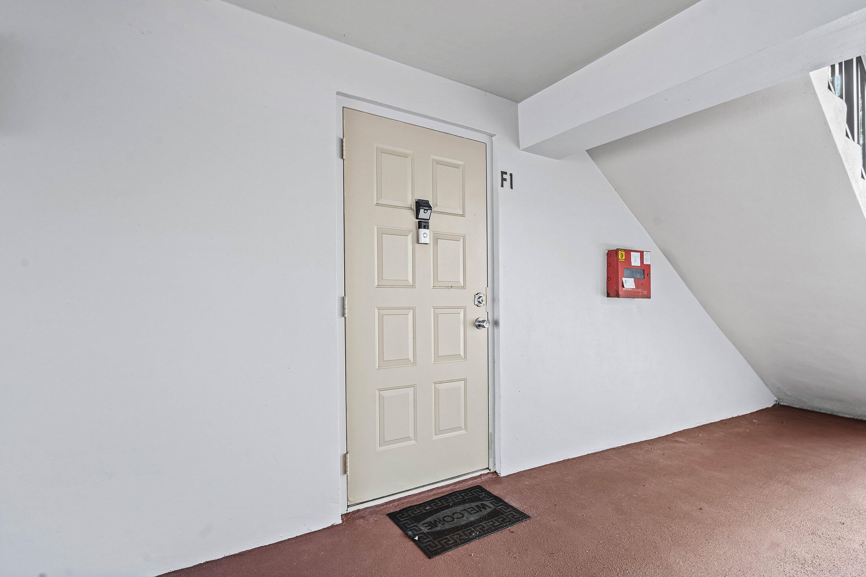 204 FOXTAIL Drive – photo 3