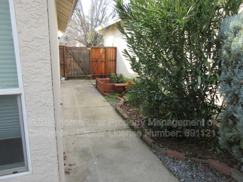 121 Gilded Rock Cir – photo 5