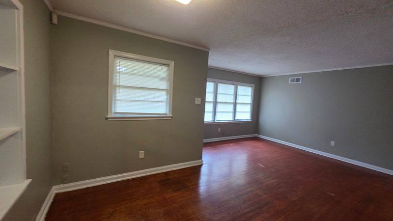 1447 Colonial Rd – photo 2