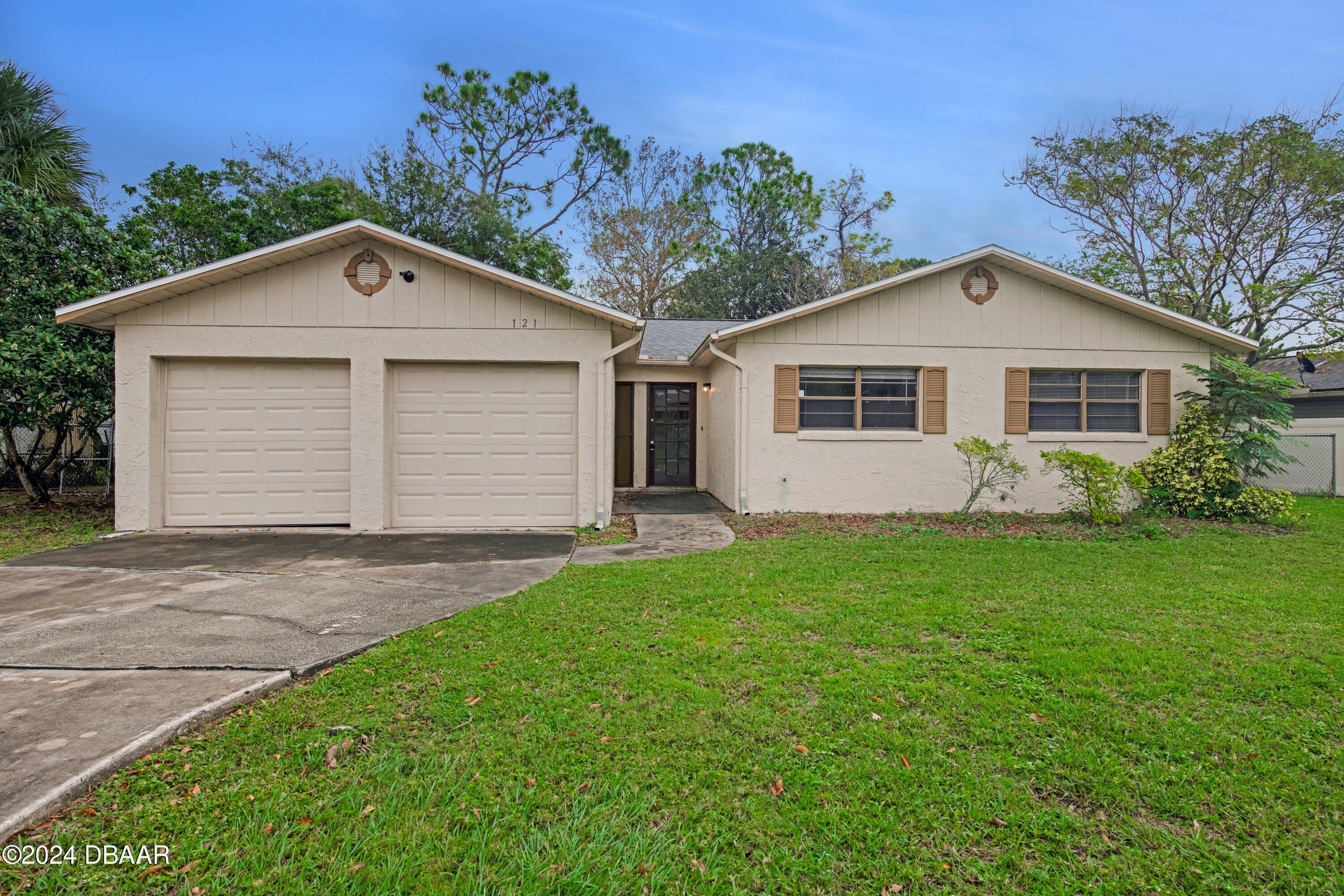 121 Westwood Drive – photo 2