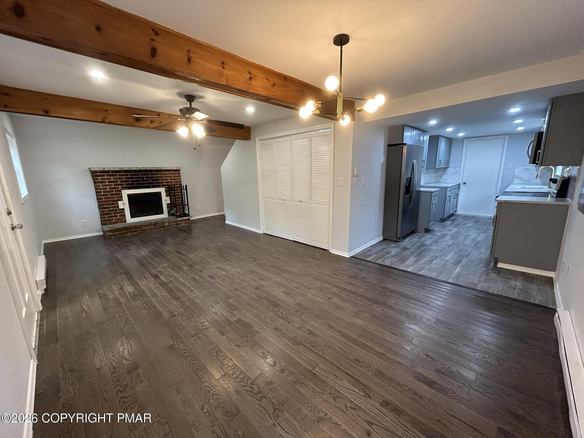 8213 Sunset Drive – photo 2