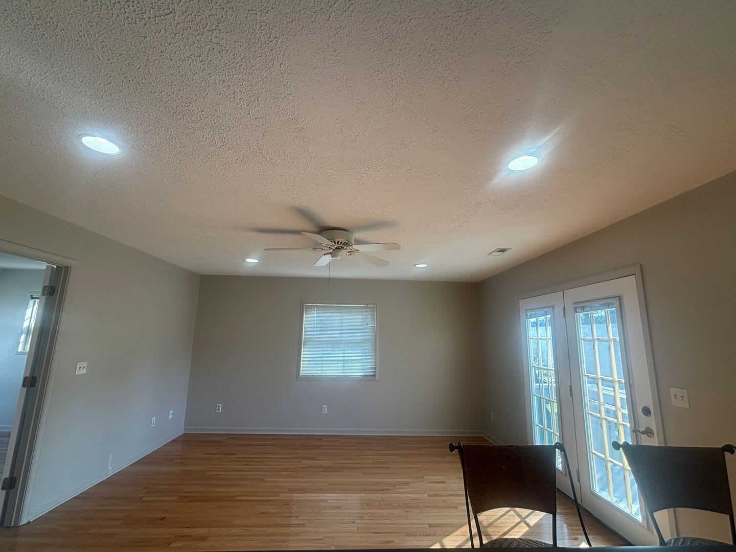 Claytor Lake 2 bedroom 1 bath apartment – photo 2