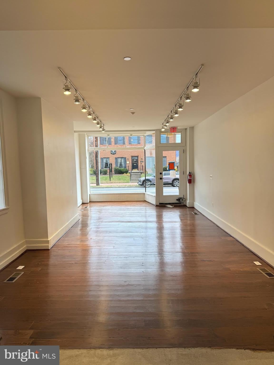 119 N MAIN Street – photo 3