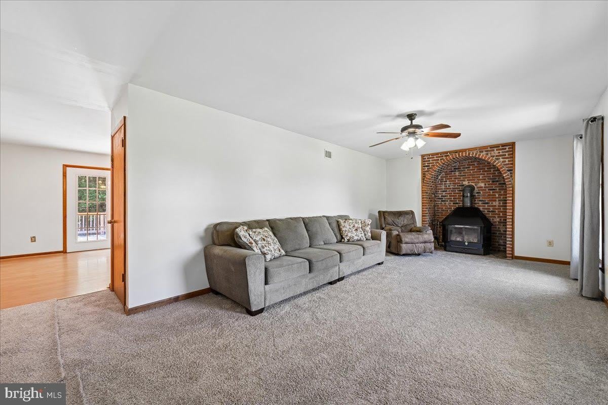 13245 CROOM Road – photo 2