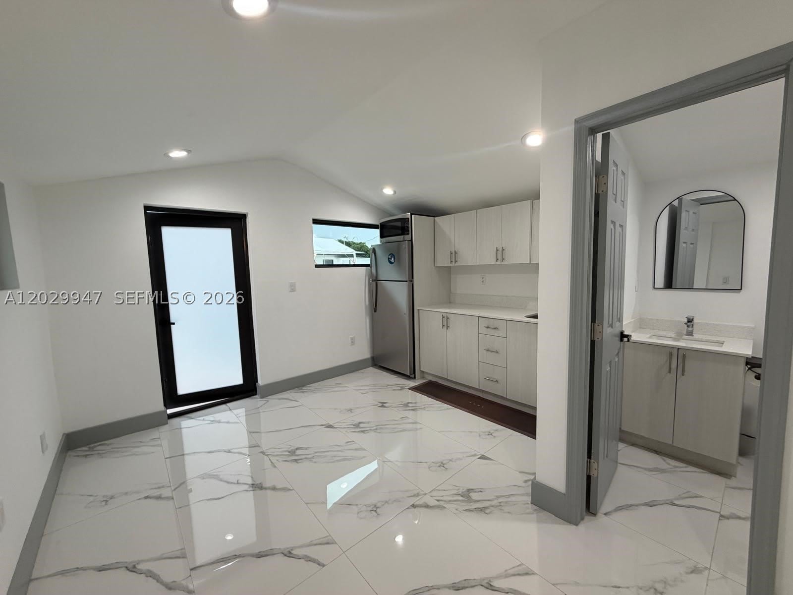 5350 NW 174th Dr – photo 2