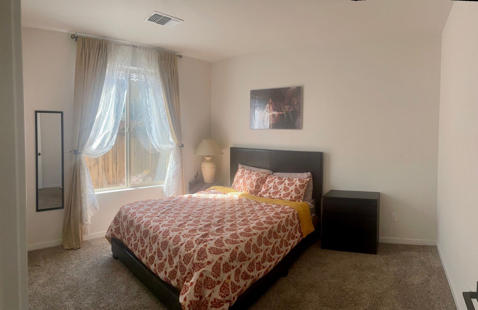 Spacious 3BR 3BA House in Bakersfield – photo 5