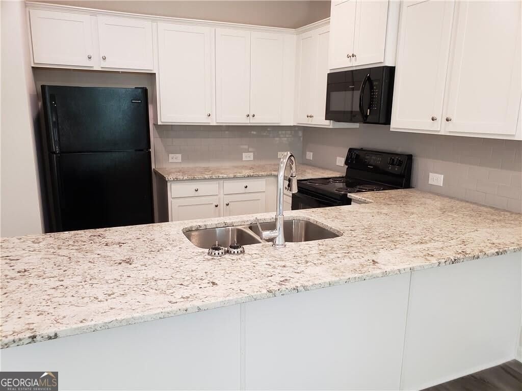 2725 Daybreak Court NW – photo 5