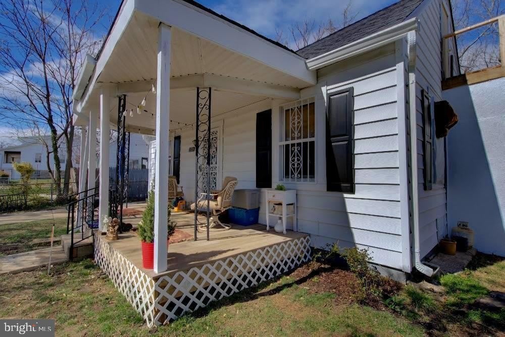 2924 VIRGINIA Avenue – photo 4