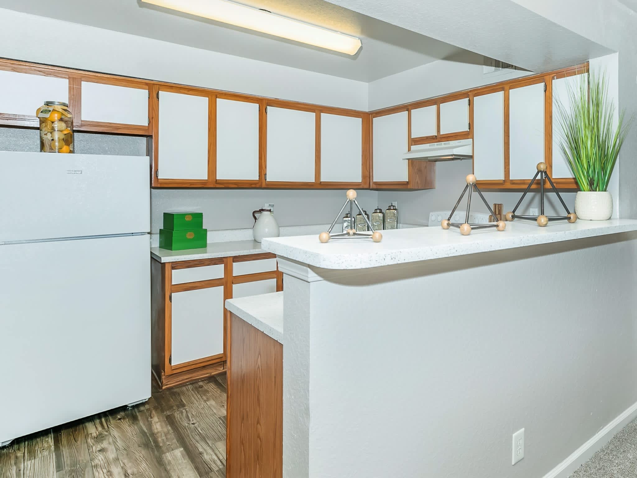 89 East – photo 3