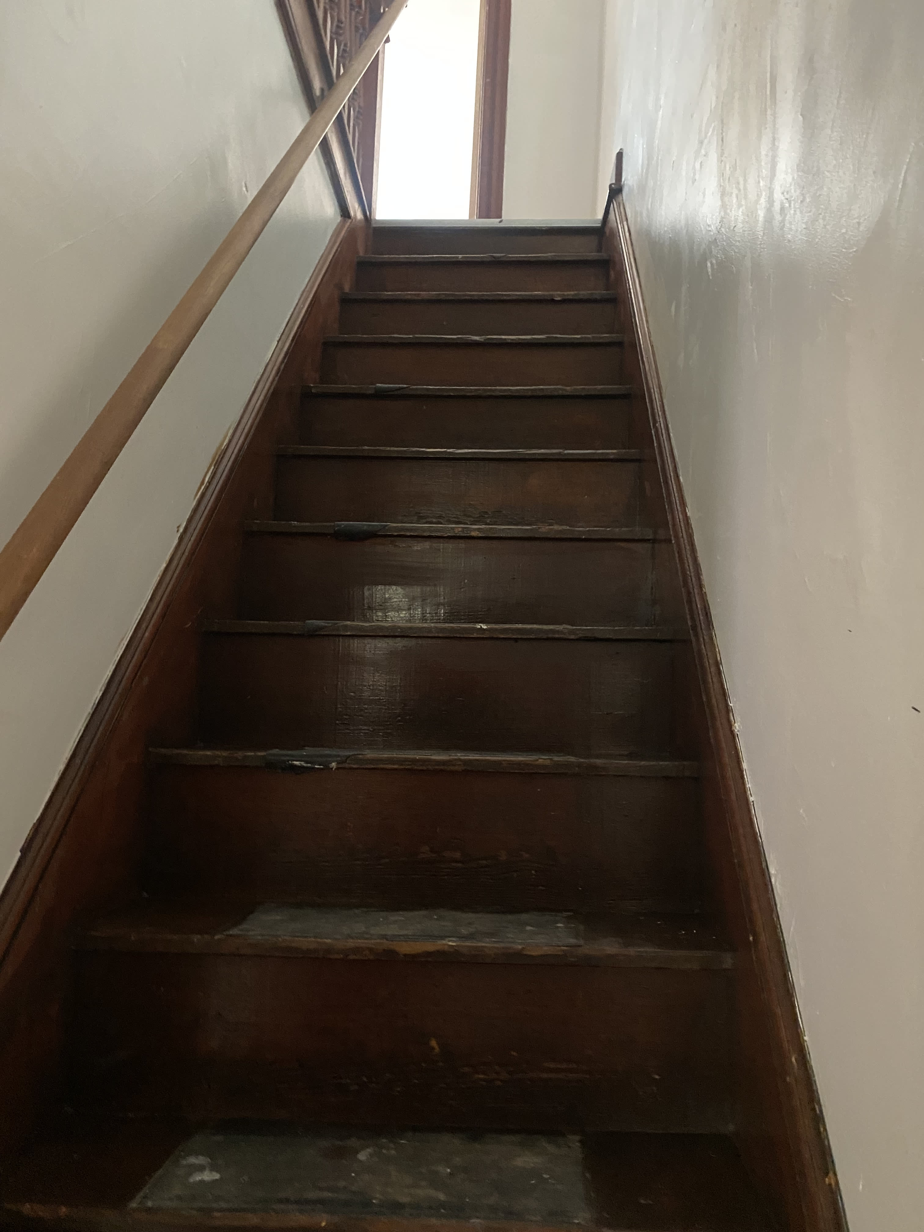 227 N Locust St – photo 5
