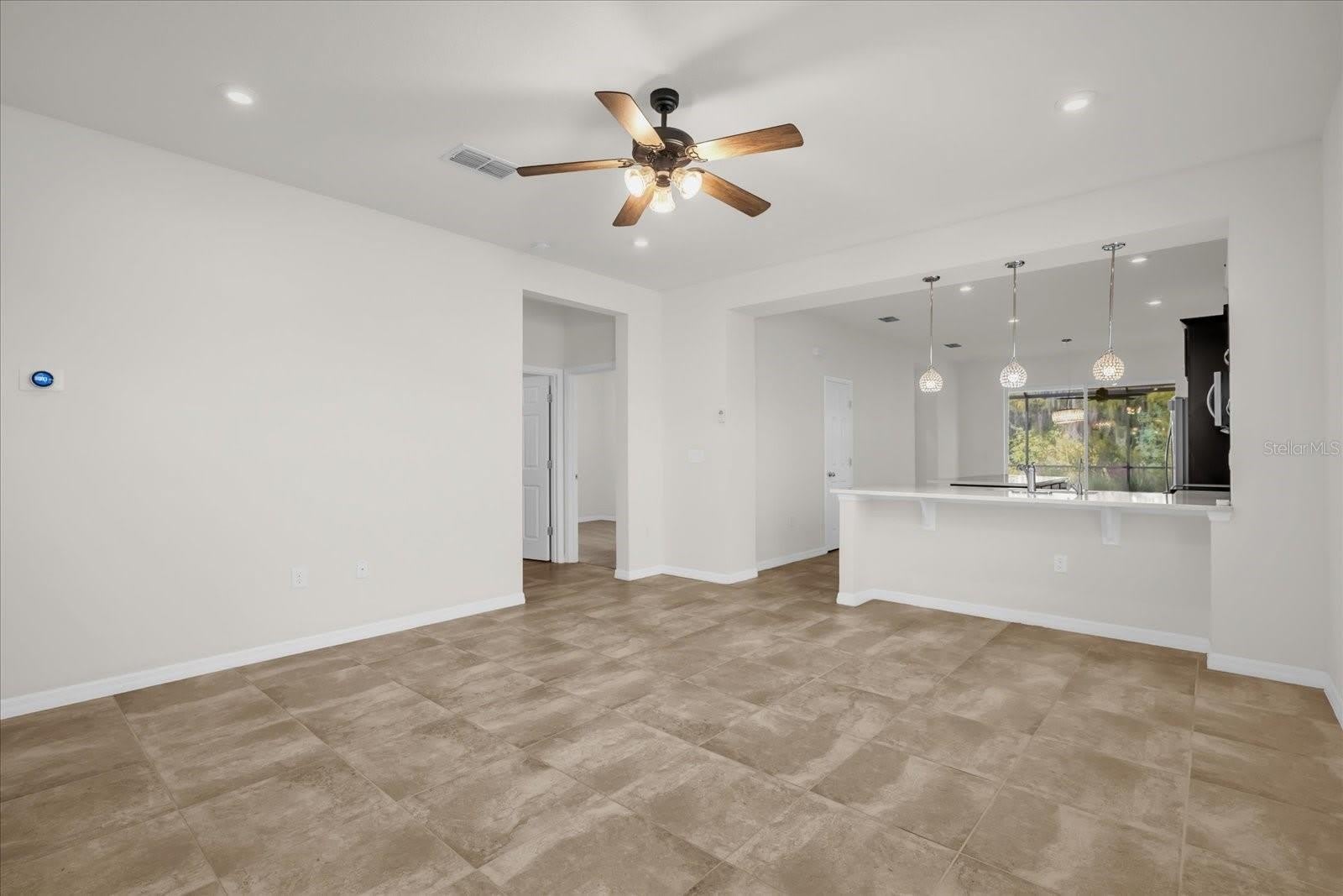 2444 VARENNA Loop – photo 4