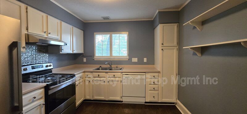 3001 Heathstead Place D – photo 4