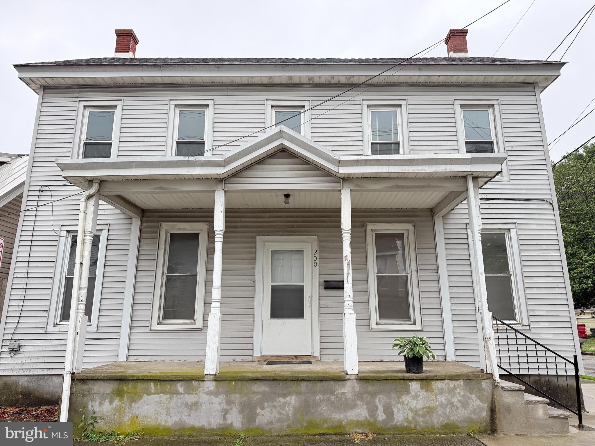 200 SE 2ND Street – photo 1