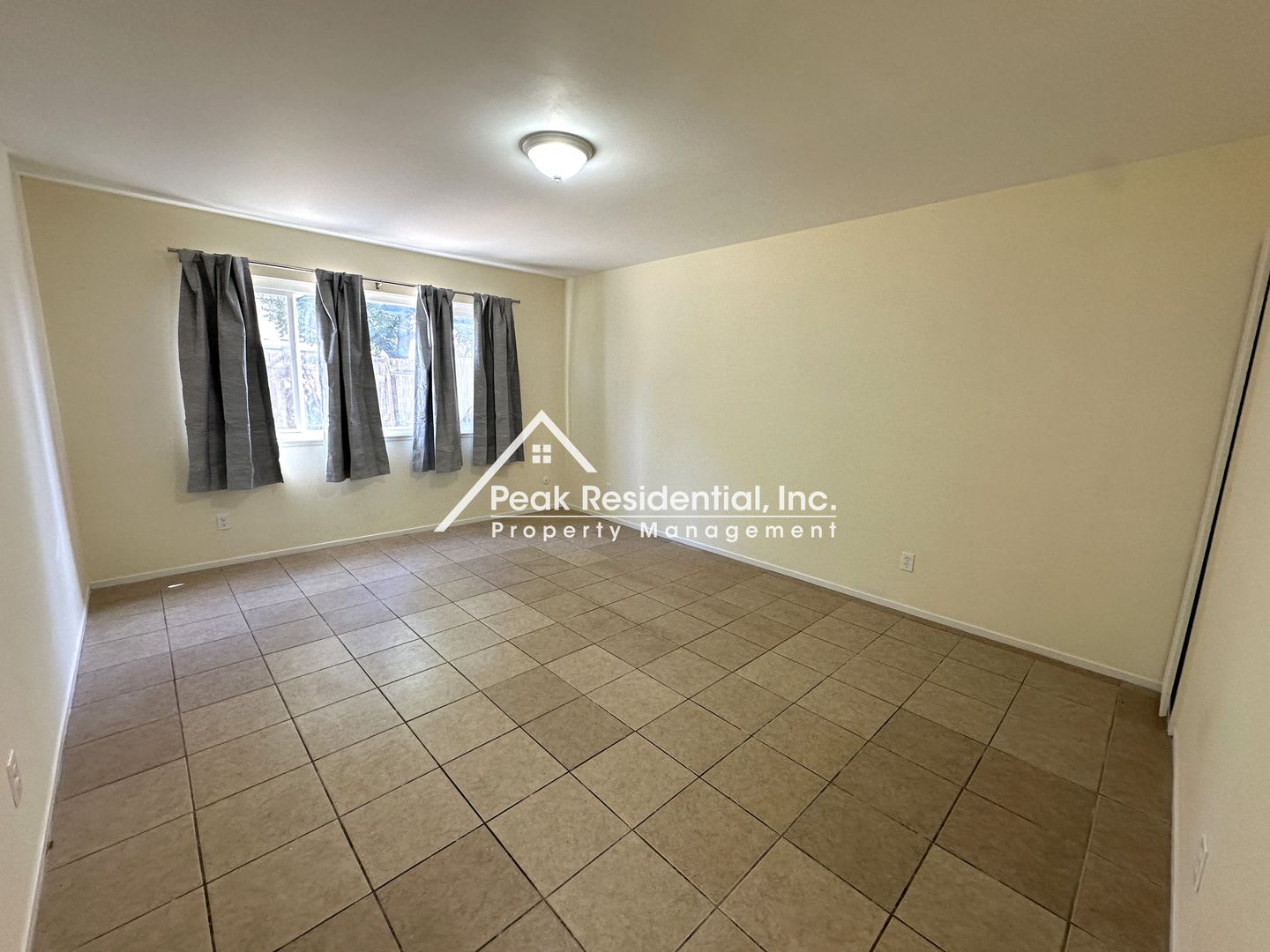 Updated 3bd/1.5ba Rancho Cordova Duplex – photo 3