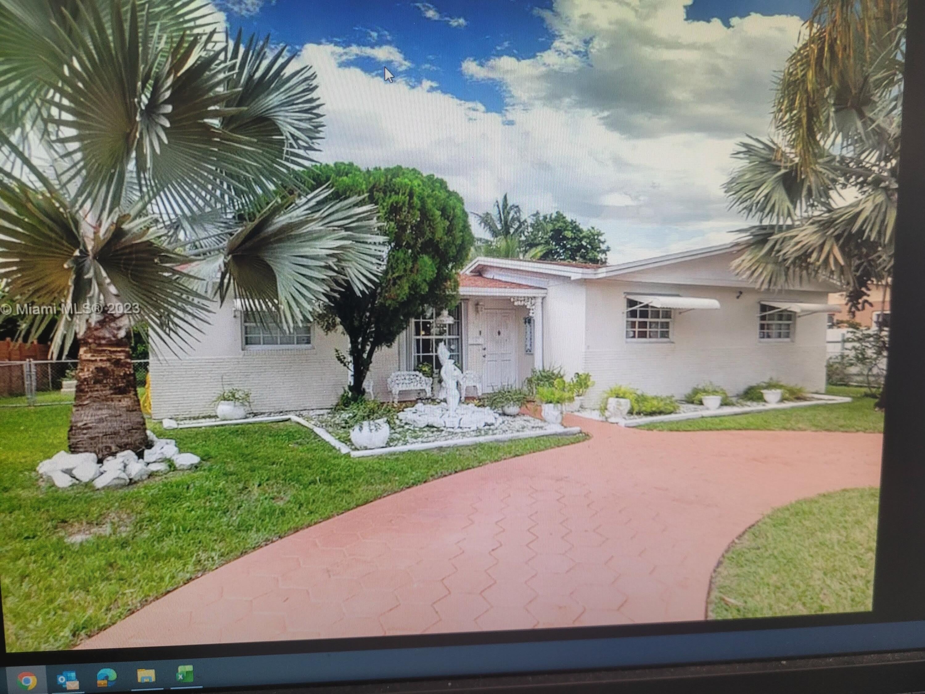 830 NW 200TH Terrace – photo 1