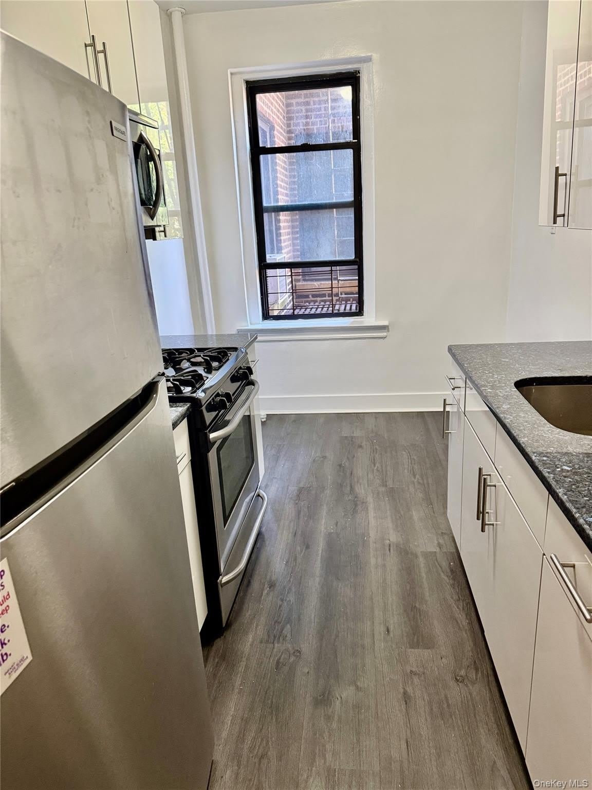 3721 80 Street – photo 5