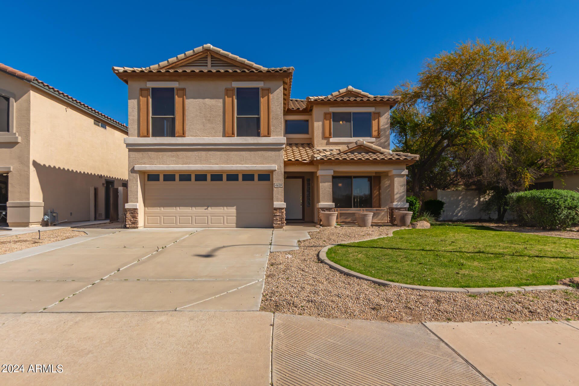 4629 E AUGUSTA Avenue – photo 3
