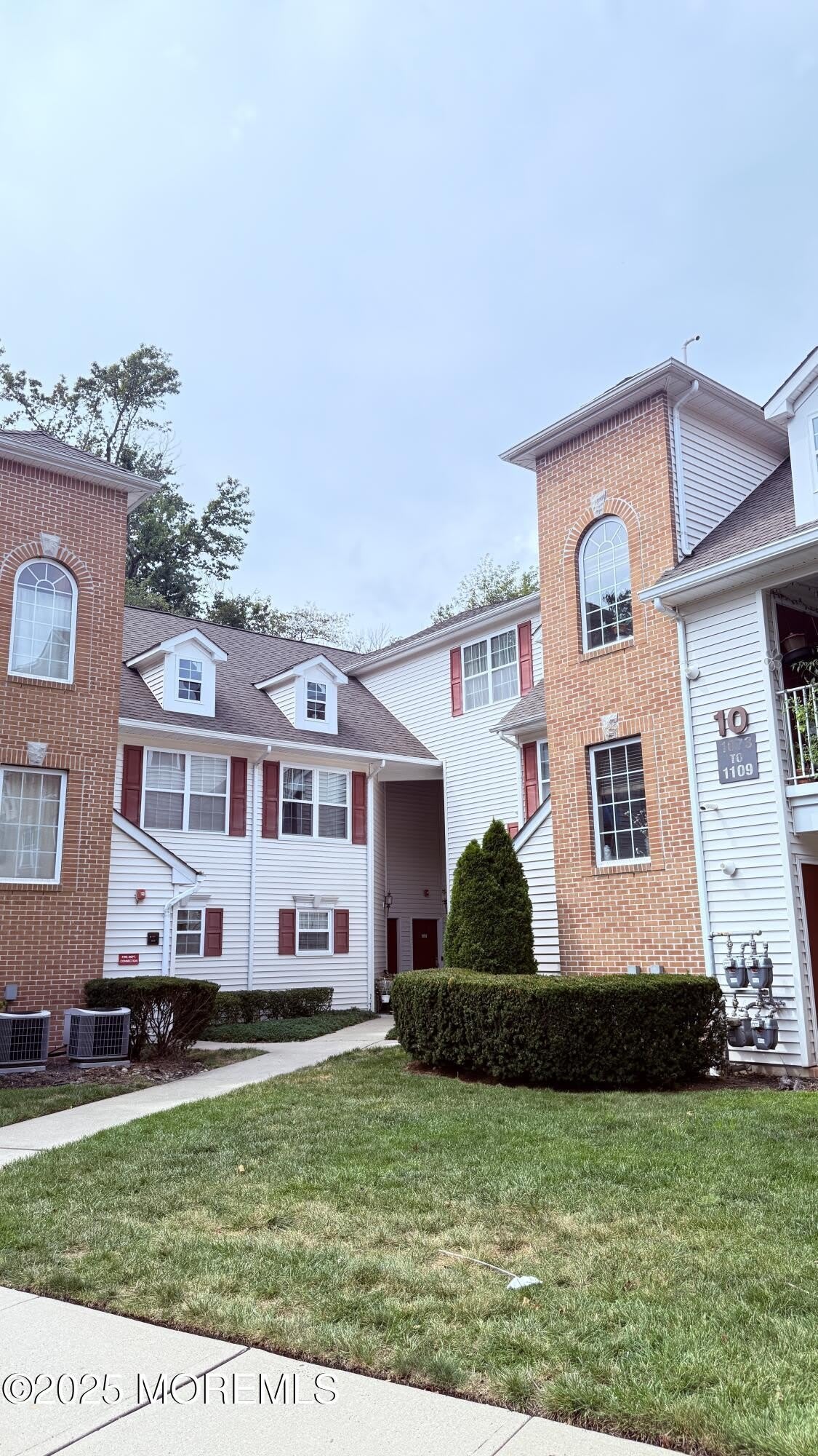 1091 Morning Glory Drive – photo 1