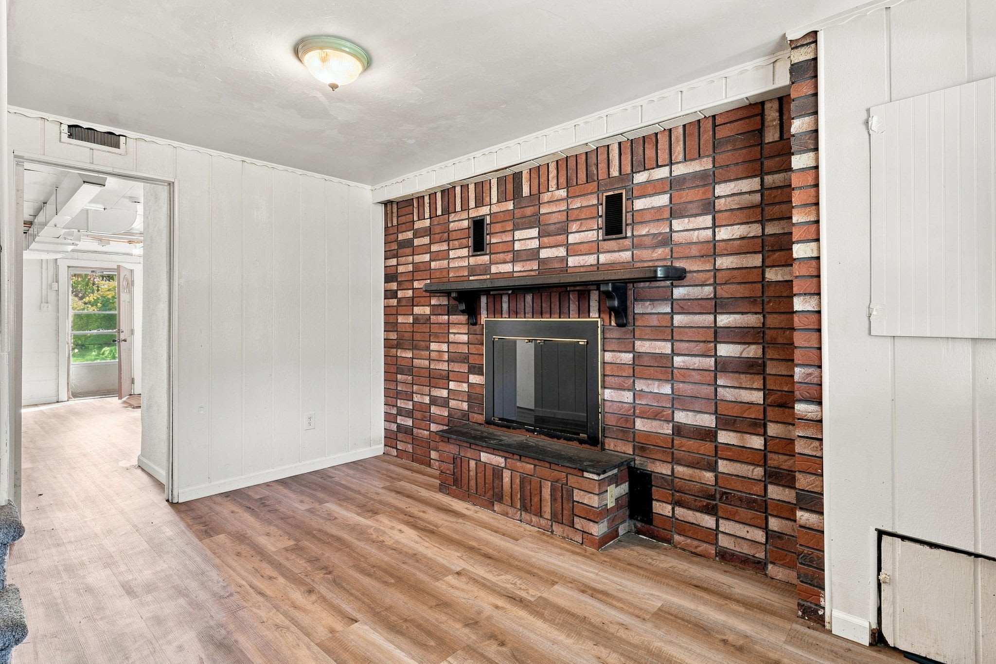 10158 Pearl Road – photo 2