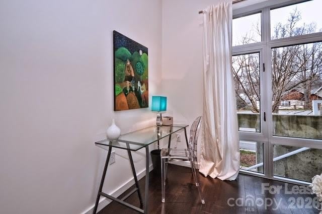 318 Viburnum Way Court – photo 4