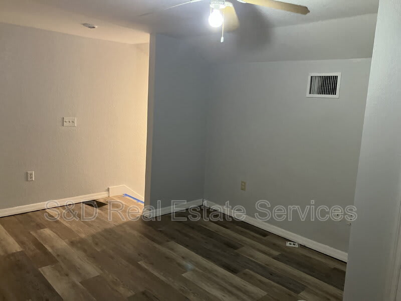 5527 Gaur Lane – photo 4