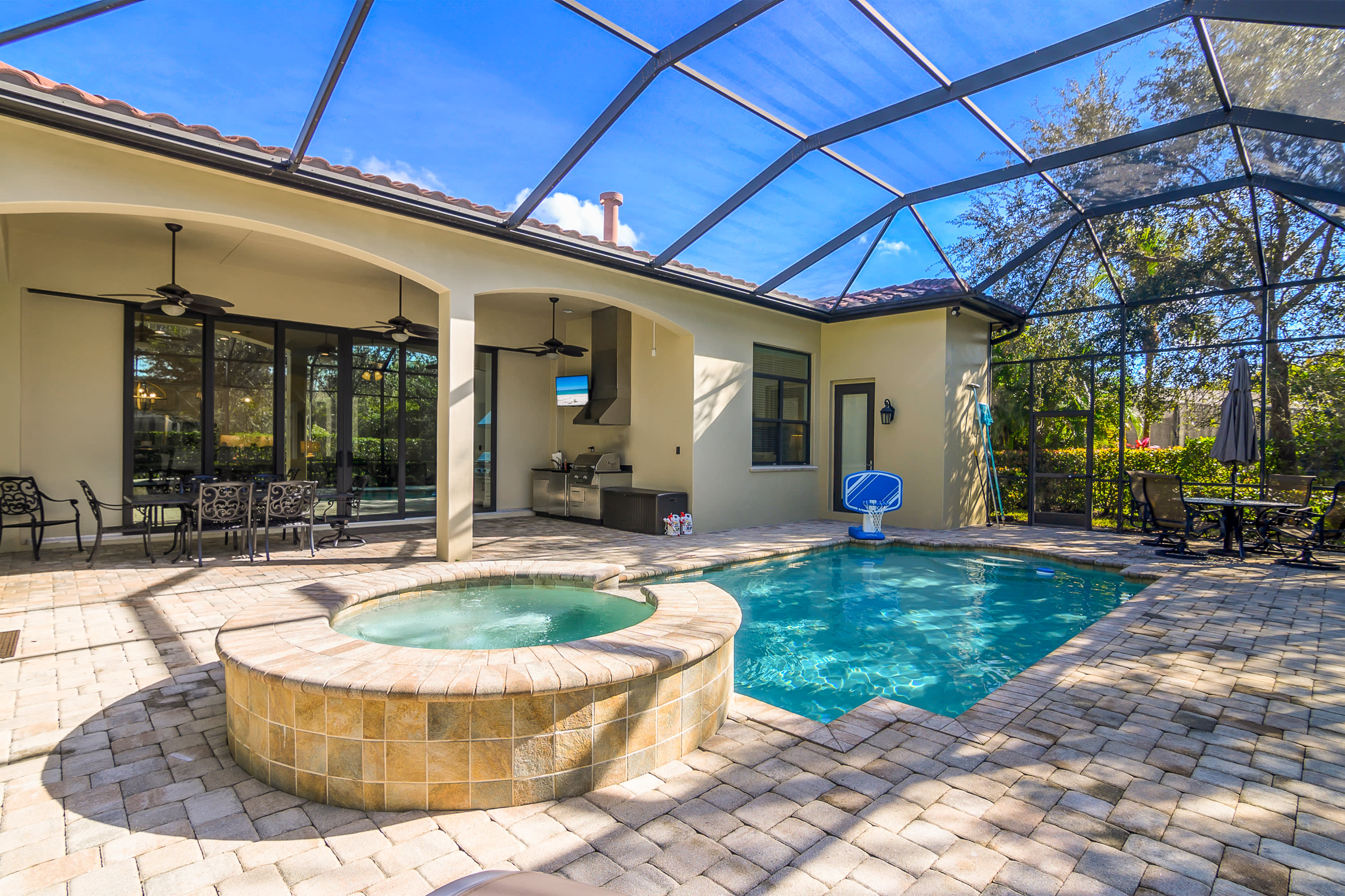 9325 Vercelli Court – photo 4