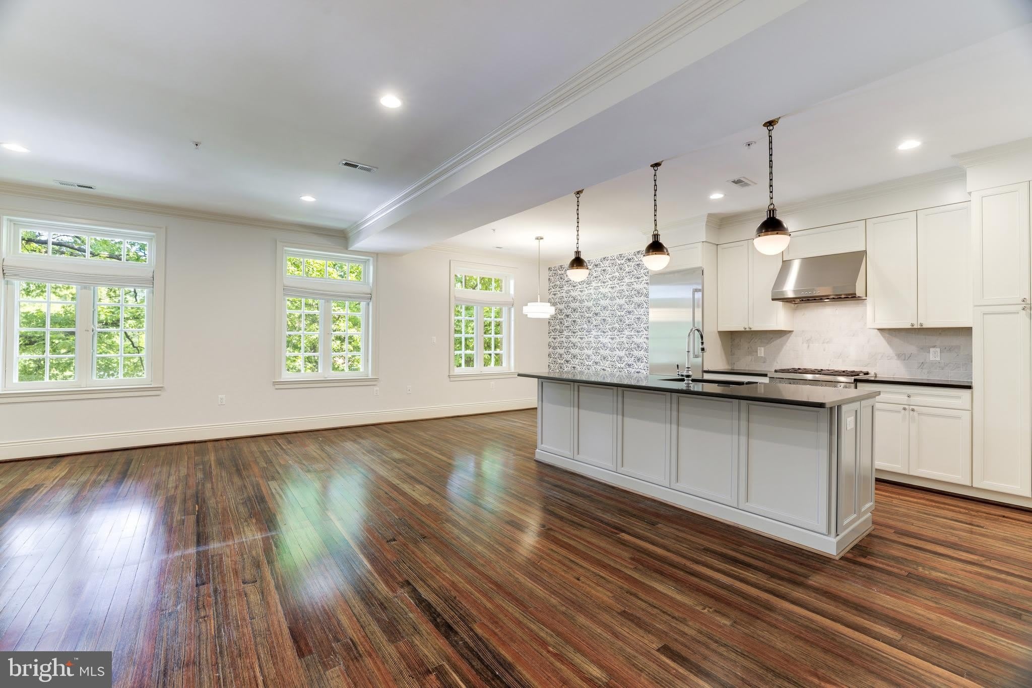 1848 BILTMORE Street NW – photo 3
