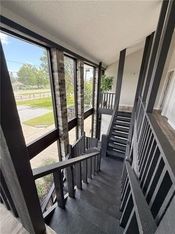 819 VETERANS Boulevard – photo 3