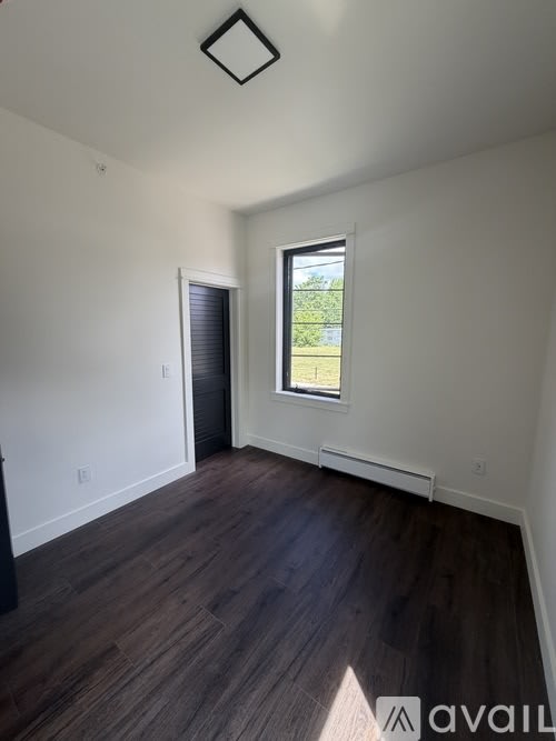 112 Burt Street – photo 3