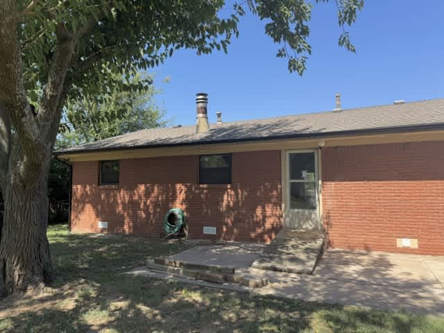 2108 Marshall Drive – photo 1