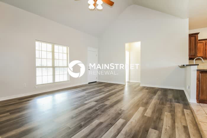 2660 Clarke Street – photo 2